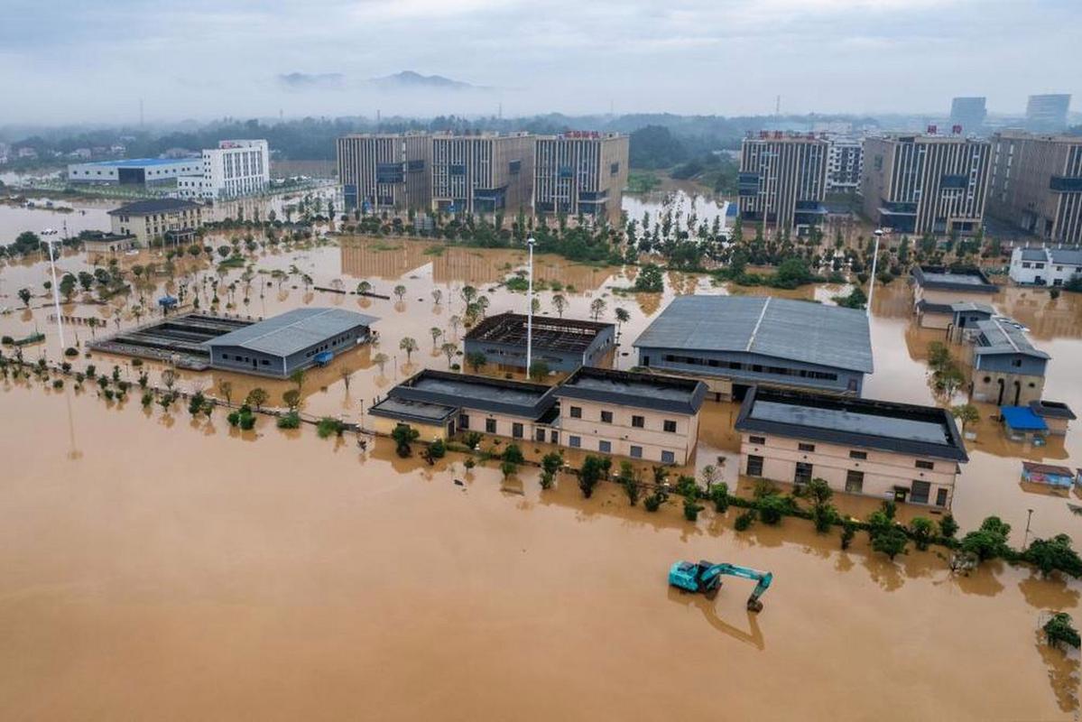 汨罗江干流洪峰正过境汨罗