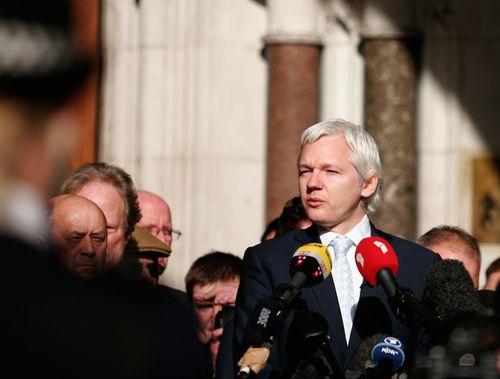 英国高等法院裁定“维基揭秘”网站创始人阿桑奇可继续上诉