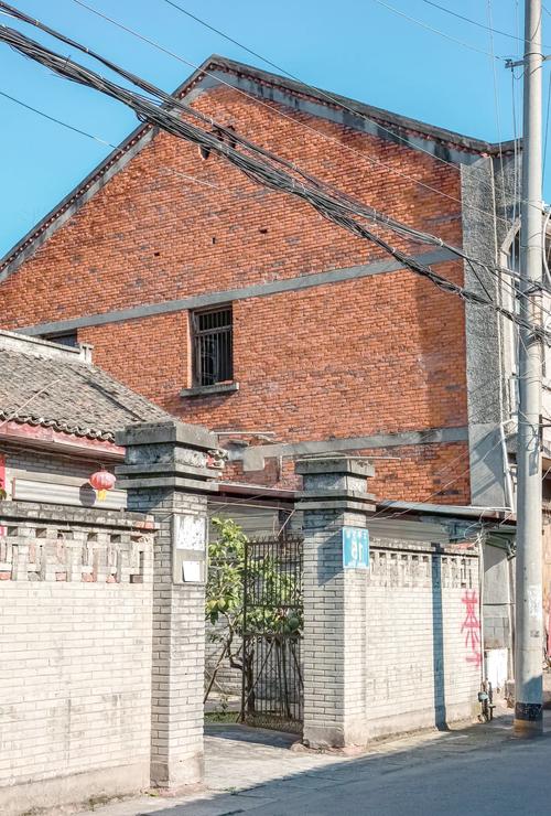 百年老街的“变”与“不变”