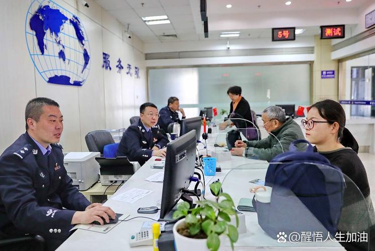 秦皇岛空气中弥漫刺鼻气味系化工厂爆炸导致?官方辟谣:还在排查