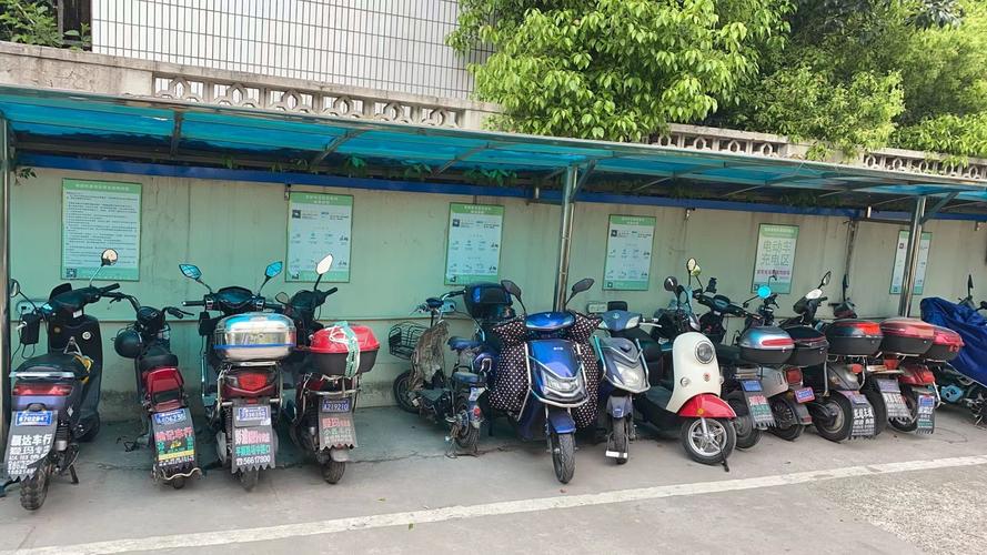 杭州清波街道治理电动自行车安全隐患