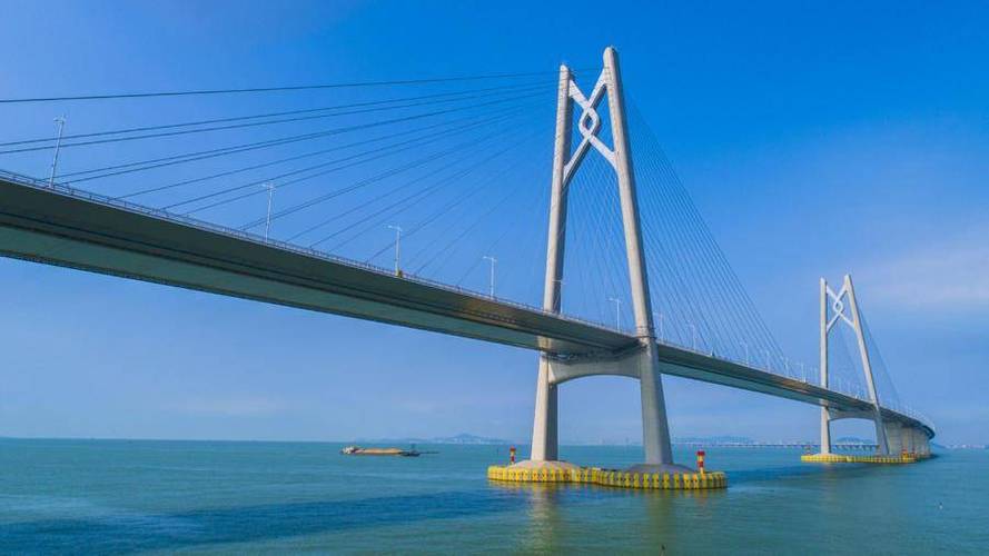 零距离感受世纪工程!港珠澳大桥旅游正式向公众开放
