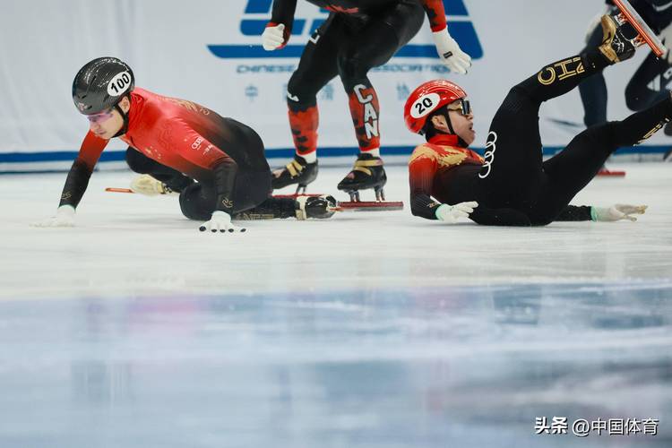 速度滑冰世界杯波兰站收官 中国队获1银4铜