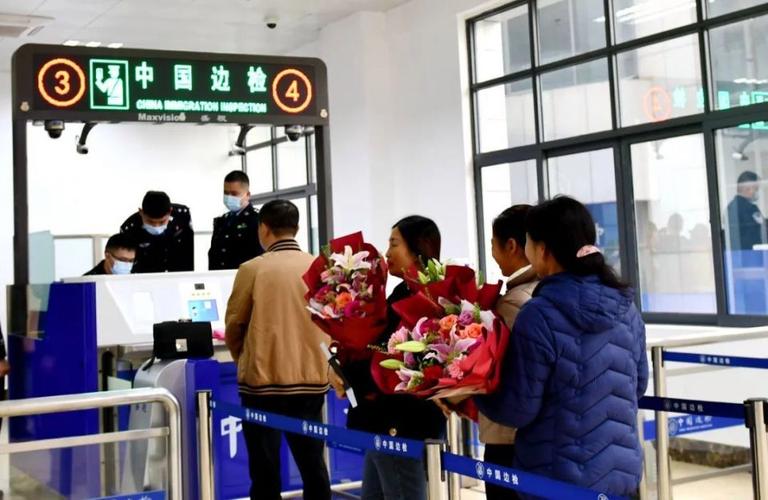 中国爱店—越南峙马口岸恢复客运通关
