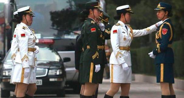 这就是中国排面!首批仪仗女兵是怎么炼成的?